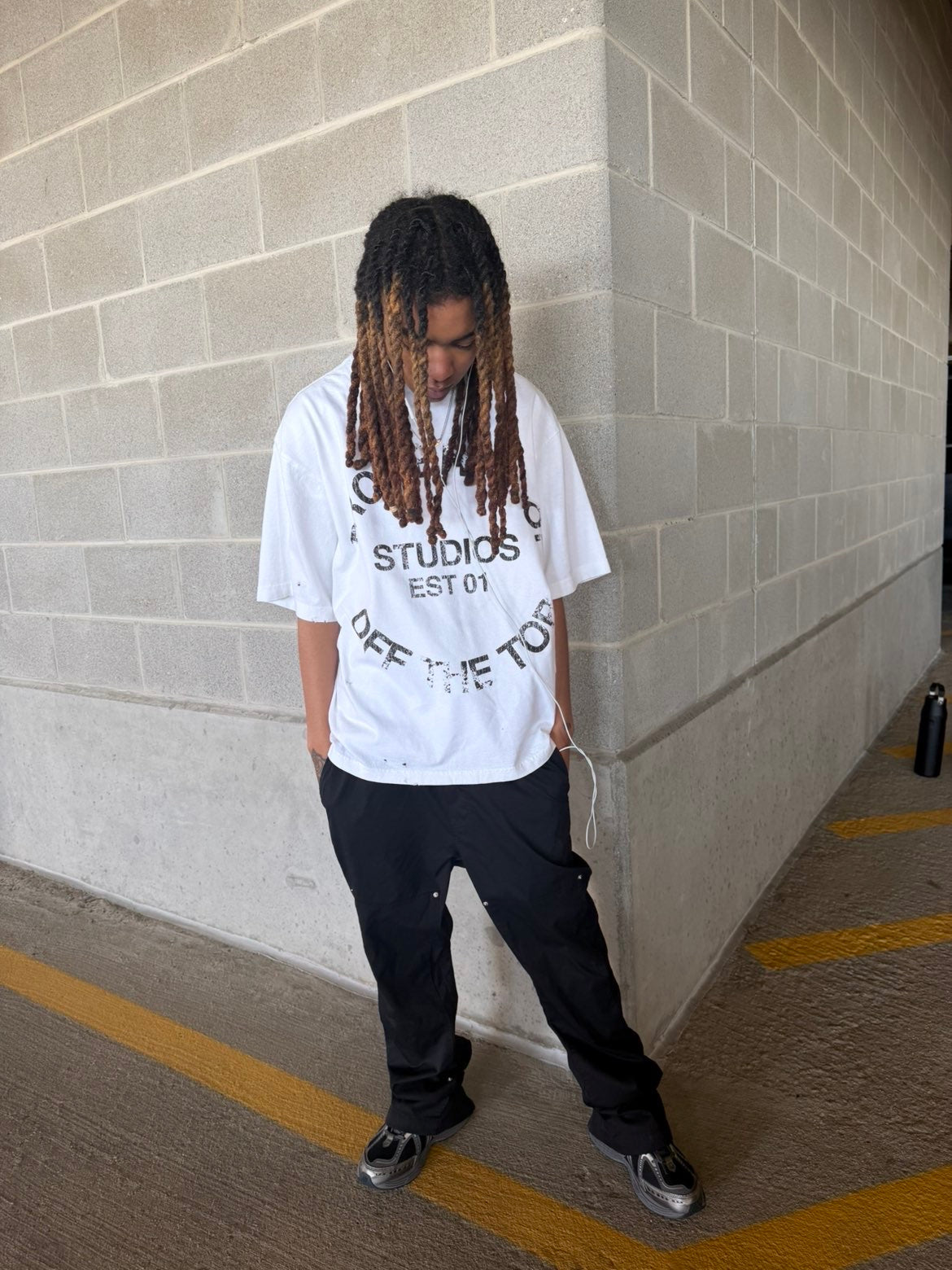 EST 01 T-SHIRT