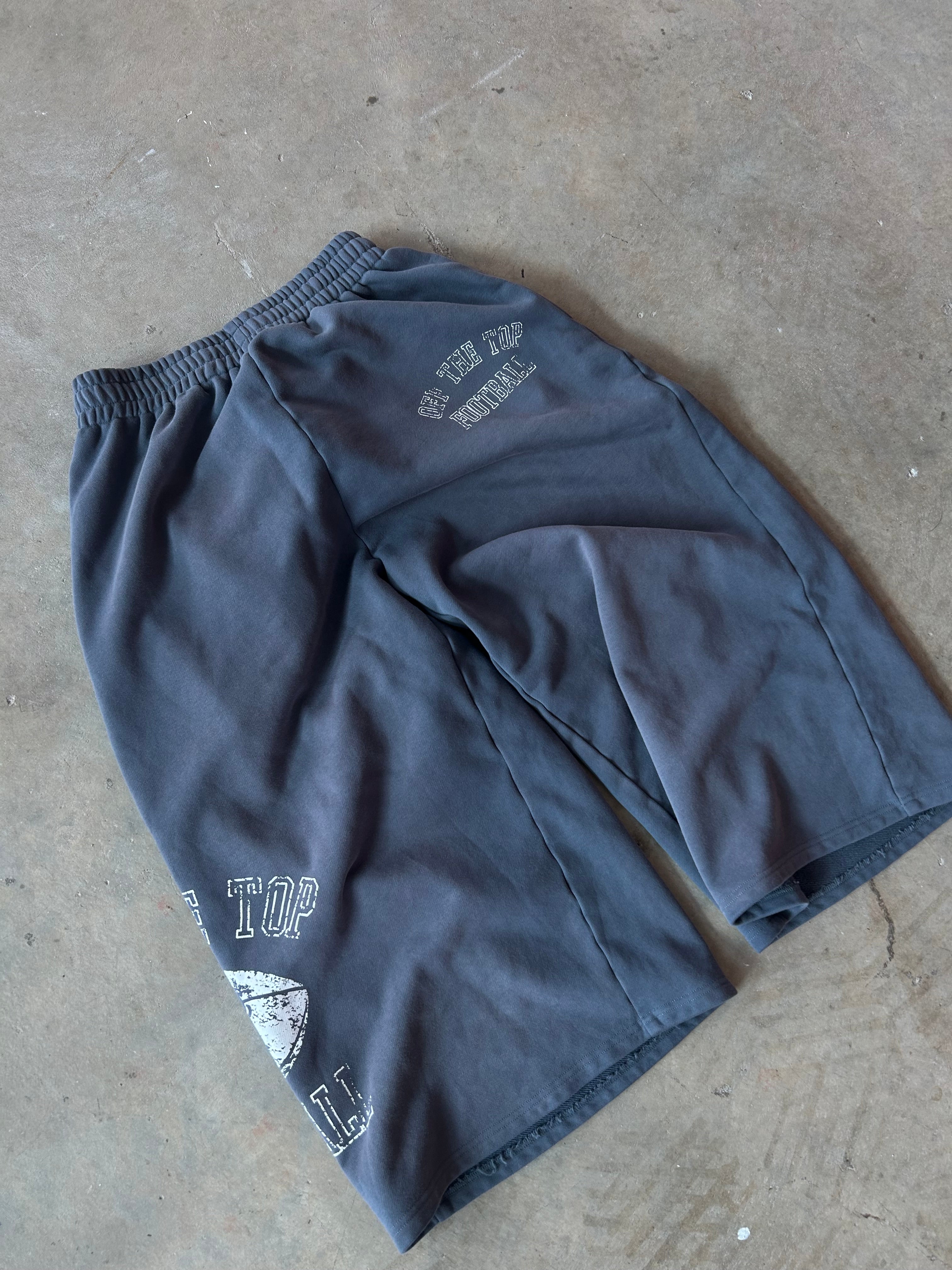 “87” SWEAT SHORTS